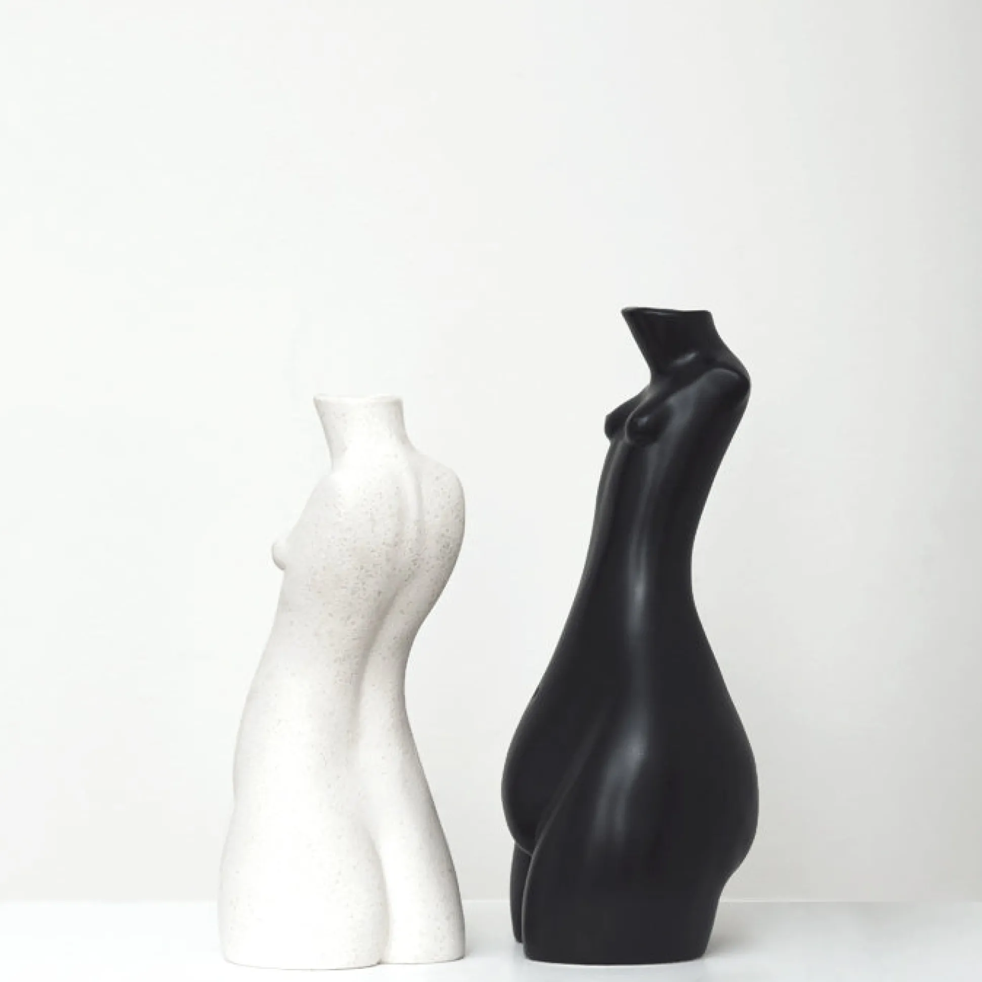 Tit For Tat Chandelier Grand (Noir)